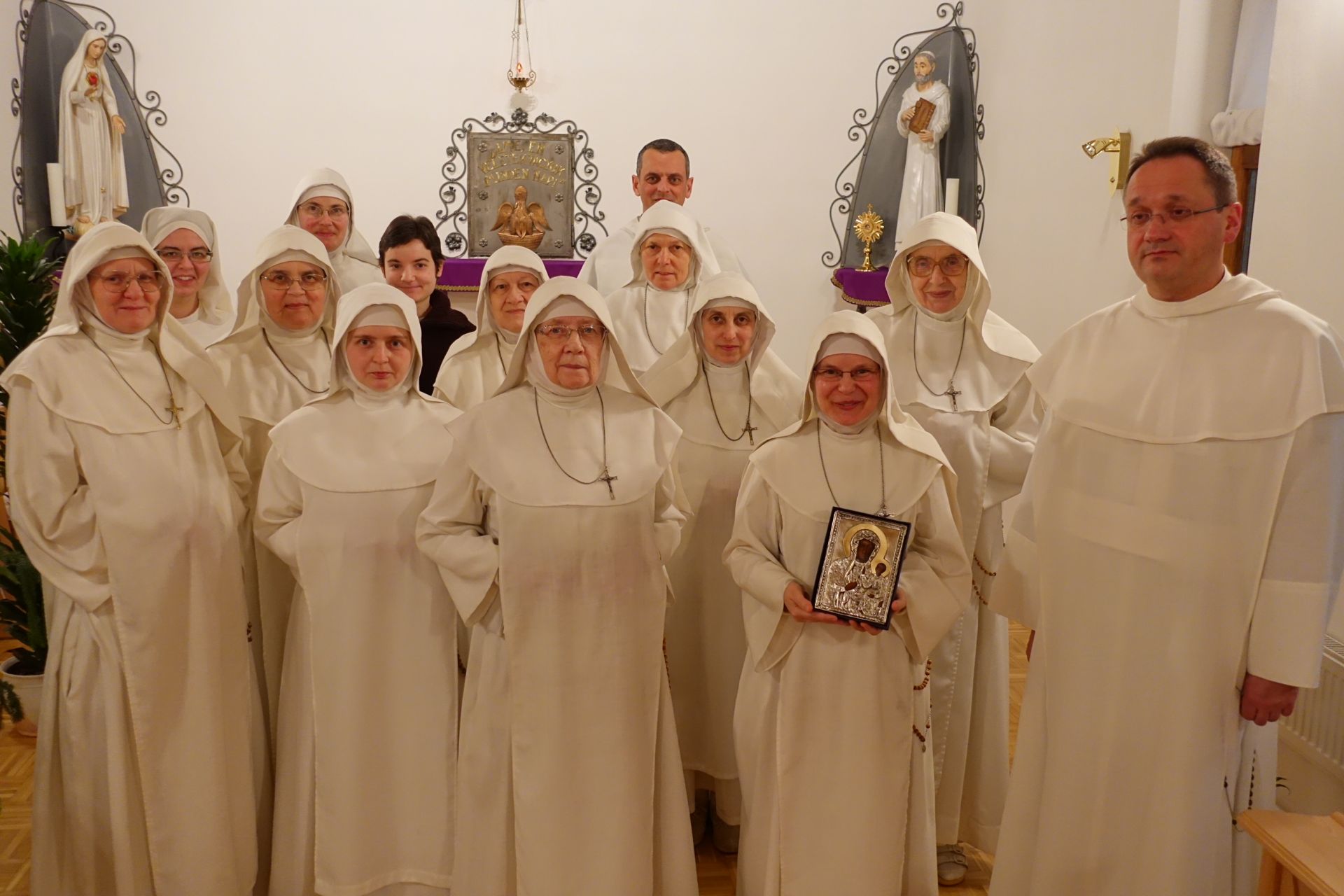 Pálosnővérek csoportja 2018